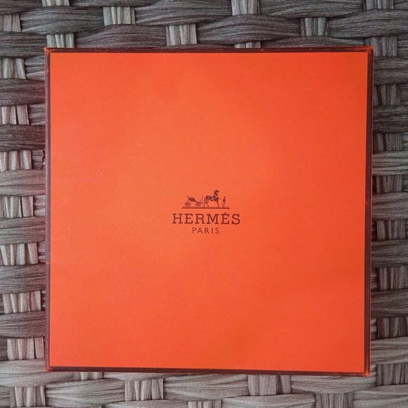 Amazing GIFT! NIB Exquisite Hermes Boxed Set of 5 Lipsticks - Picture 5 of 8